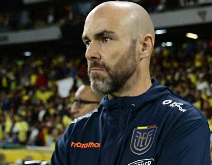  西班牙足球教练,20082012年执教西甲巴塞罗那俱乐部 