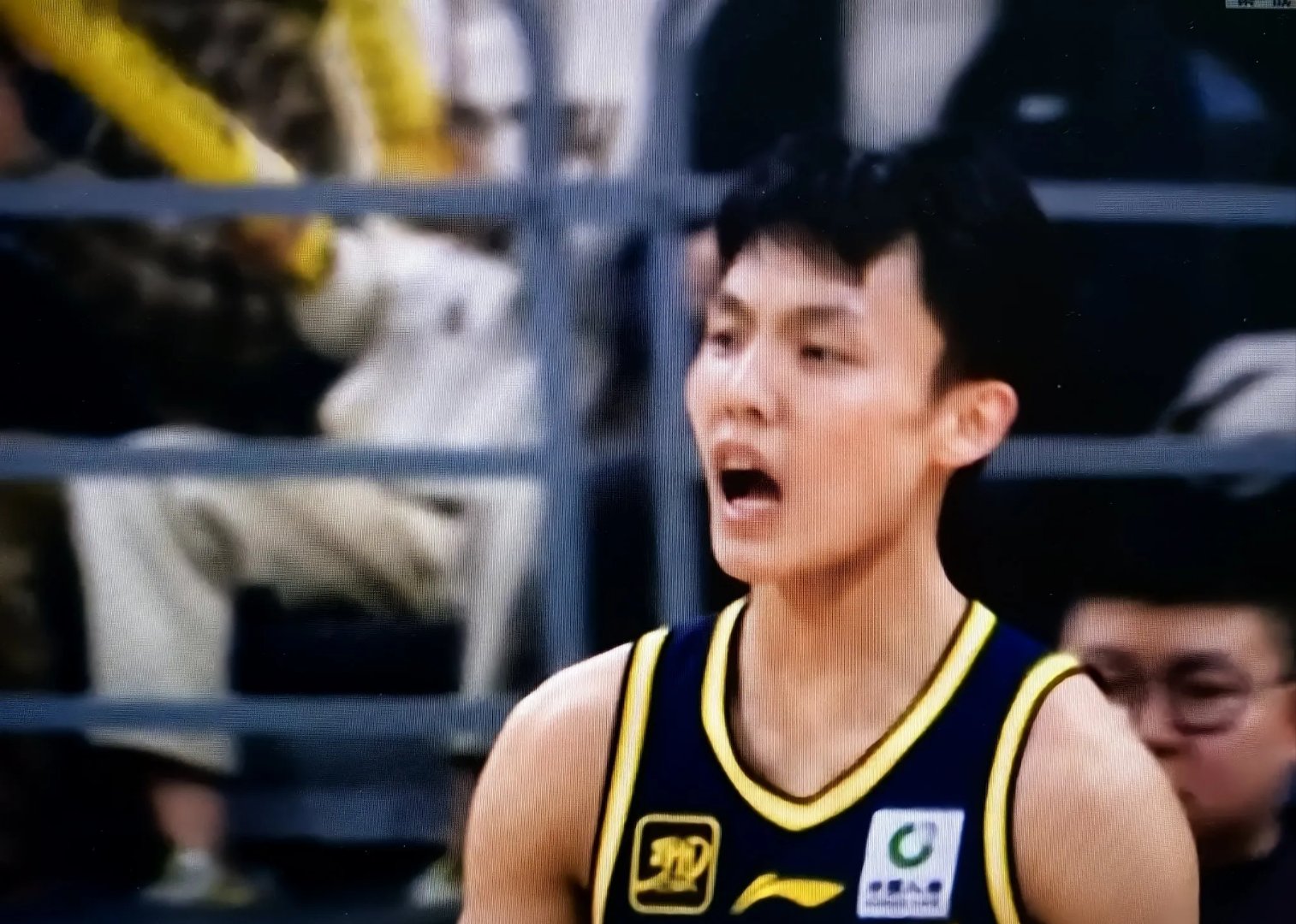 广东宏远发布备战花絮,训练课后队长鼓劲,中超任务艰巨,临场指挥获称赞(砺剑精神心得体会800) 广东宏远发布备战花絮,训练课后队长鼓劲,中超任务艰巨,临场指挥获称赞(砺剑精神心得体会800)