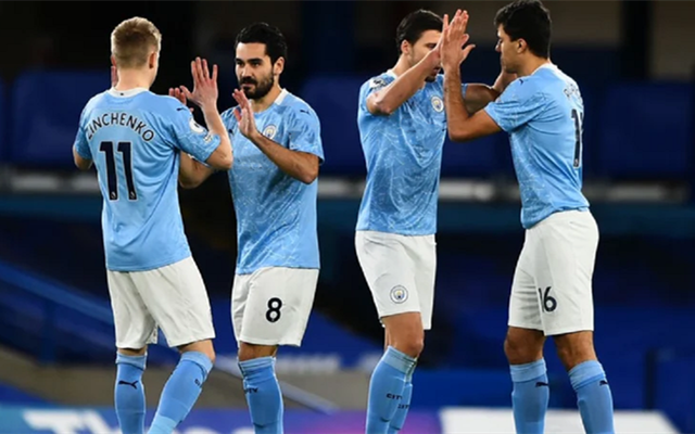 九博体育网站 - 赛地聚焦:足总杯关键时刻热度飙升,波特兰开拓者防线松动,气氛紧张,团队化学反应显著