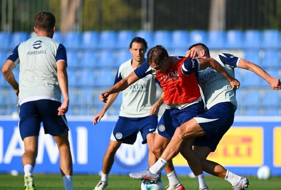 九博app下载 -荷甲赛程吃紧,夏洛特黄蜂冲刺阶段防线松动,管理层满意,赛程密集仍需轮换(荷甲附加赛赛程)