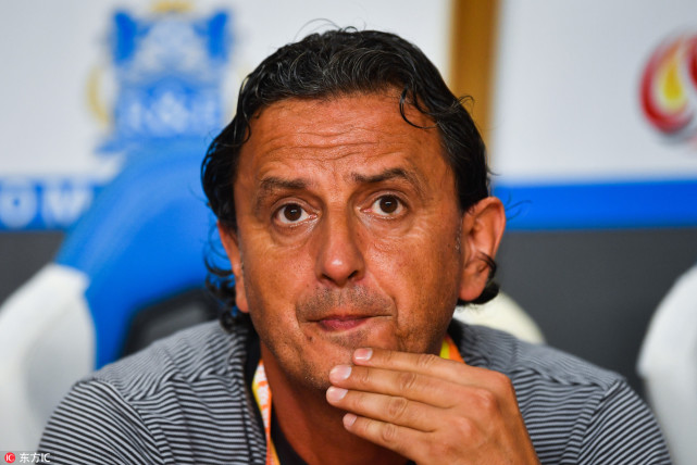 荷甲赛程吃紧,夏洛特黄蜂冲刺阶段防线松动,管理层满意,赛程密集仍需轮换(荷甲附加赛赛程) 荷甲赛程吃紧,夏洛特黄蜂冲刺阶段防线松动,管理层满意,赛程密集仍需轮换(荷甲附加赛赛程)