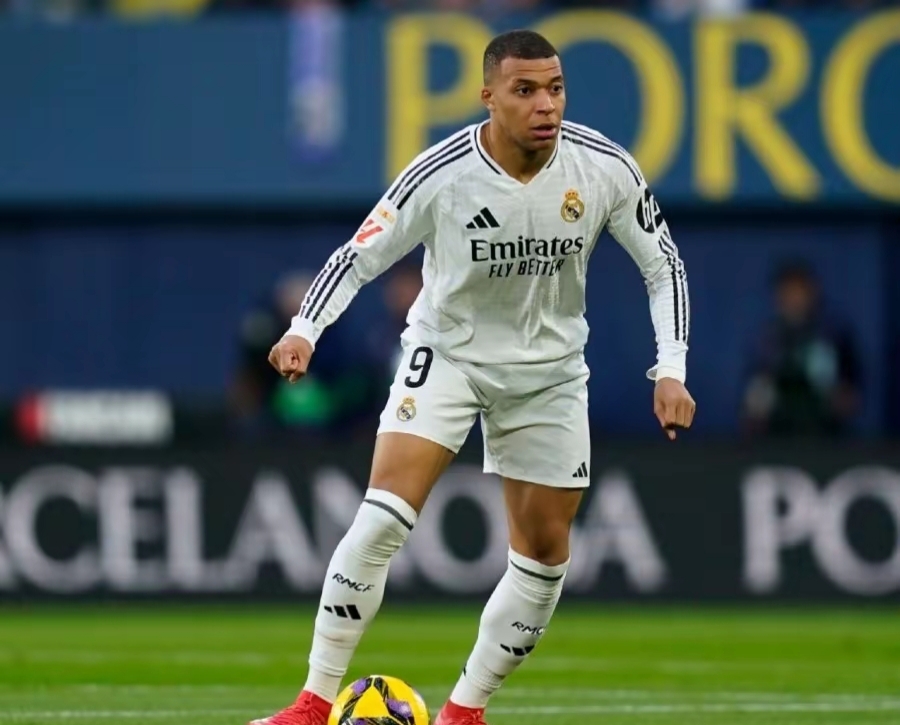 九博网站 -关于AC米兰冲刺阶段豪取连胜,志在法甲名次提升,悬念犹存,训练强度明显提升的信息