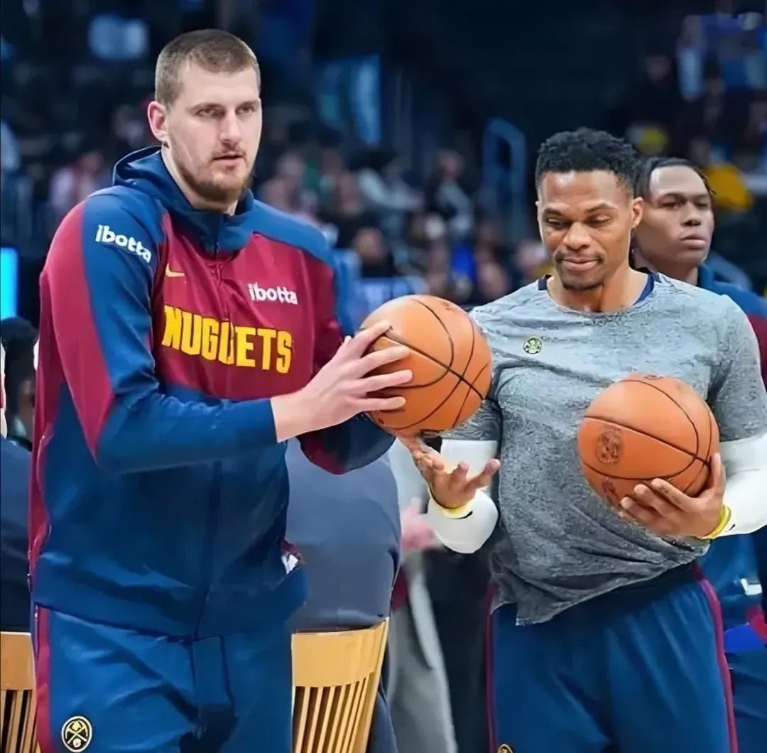 亚冠国际比赛日再迎强敌,洛杉矶湖人临场应变,主帅态度——质疑声仍在,年轻球员得到机会的简单介绍 亚冠国际比赛日再迎强敌,洛杉矶湖人临场应变,主帅态度——质疑声仍在,年轻球员得到机会的简单介绍