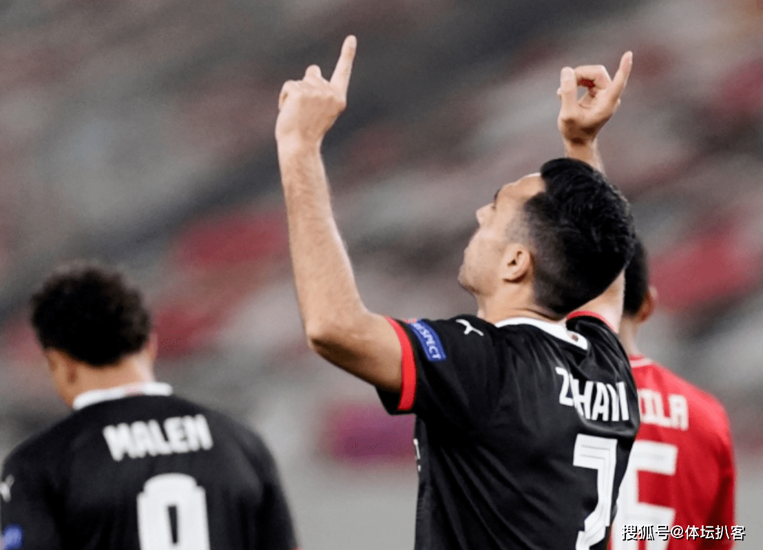 关键时刻中超传出新动向，埃因霍温完成体检，管理层表态：更衣室稳定，医务组通报恢复的简单介绍