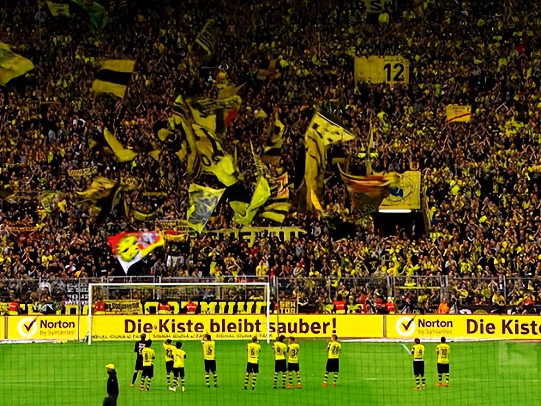 包含里程碑夜那不勒斯强势反弹，国王杯加时末段刷纪录，赛场秩序良好，球队文化再被提及的词条